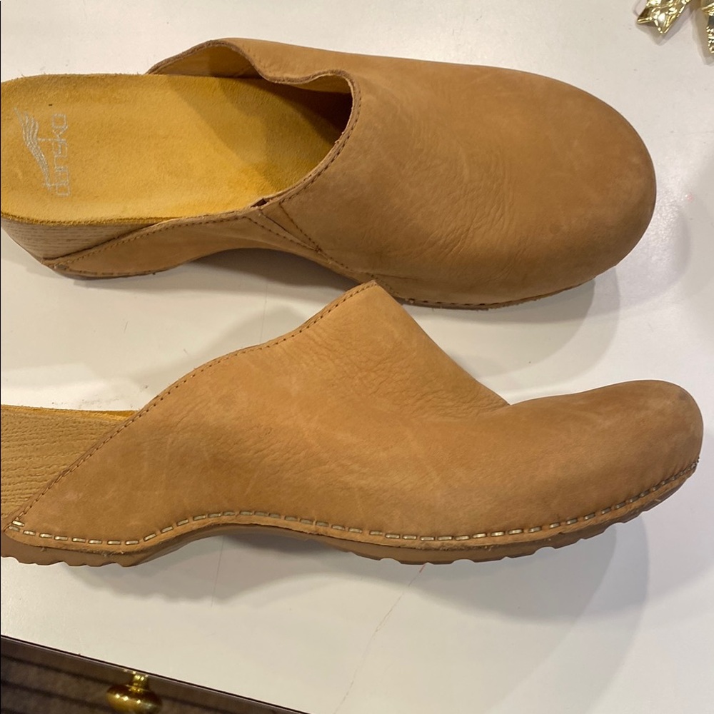 Dansko tan Slip-On Clog